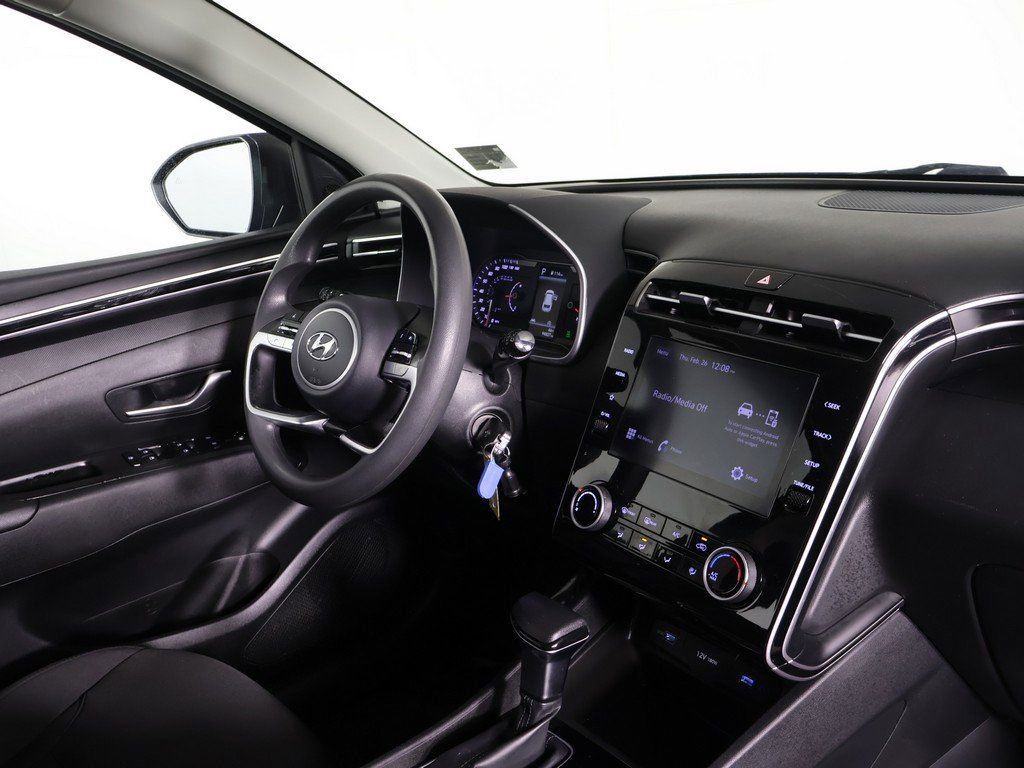 Used 2022 Hyundai Tucson SE image 24