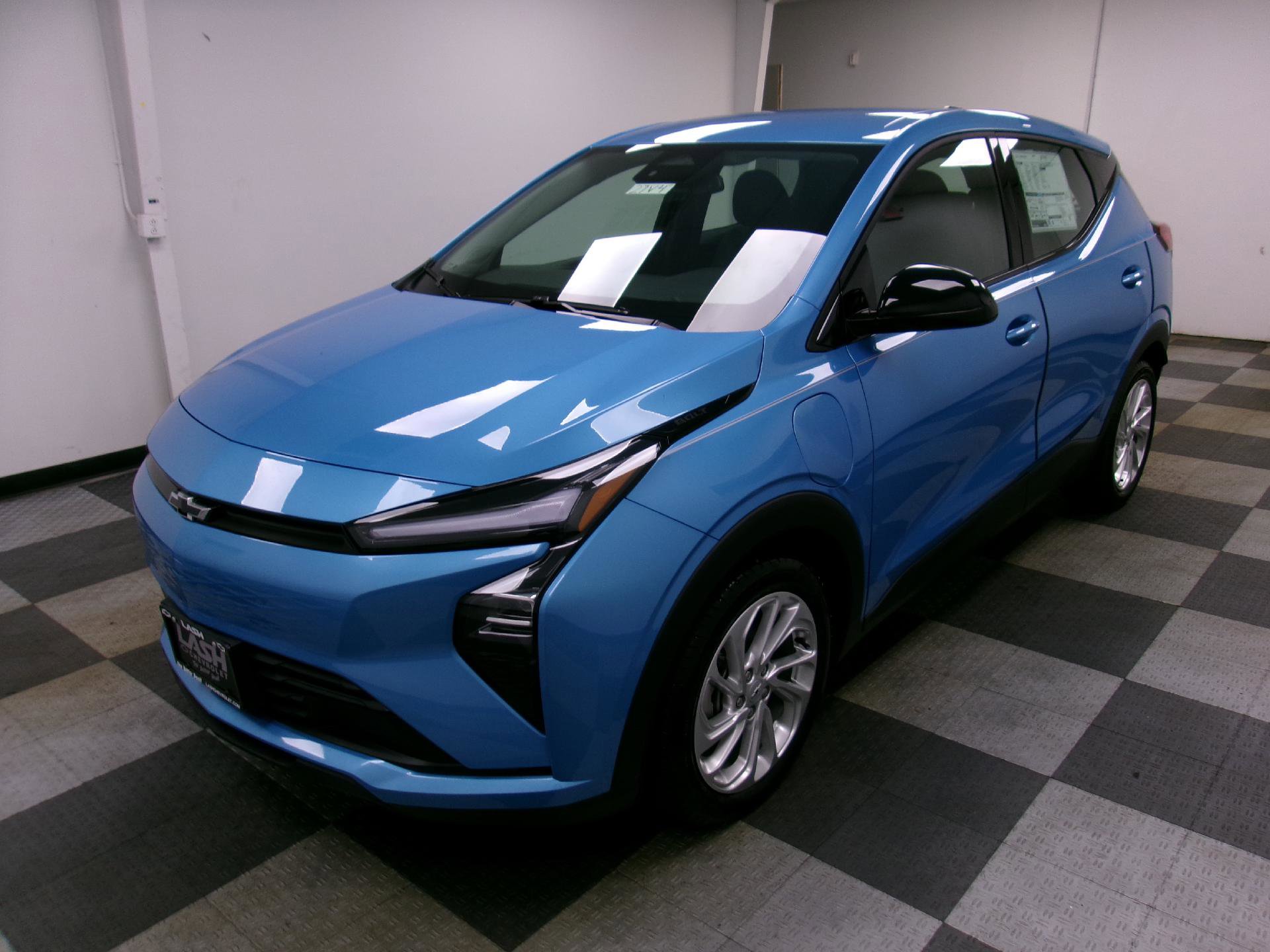 New 2027 Chevrolet Bolt LT w/ Comfort Package