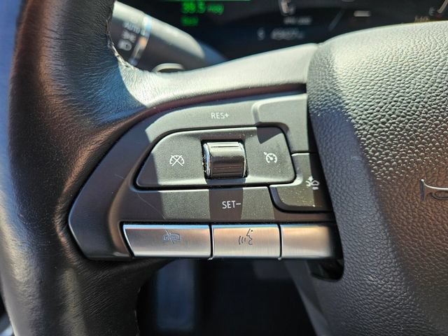 Certified 2024 Cadillac XT4 Premium Luxury FWD image 27