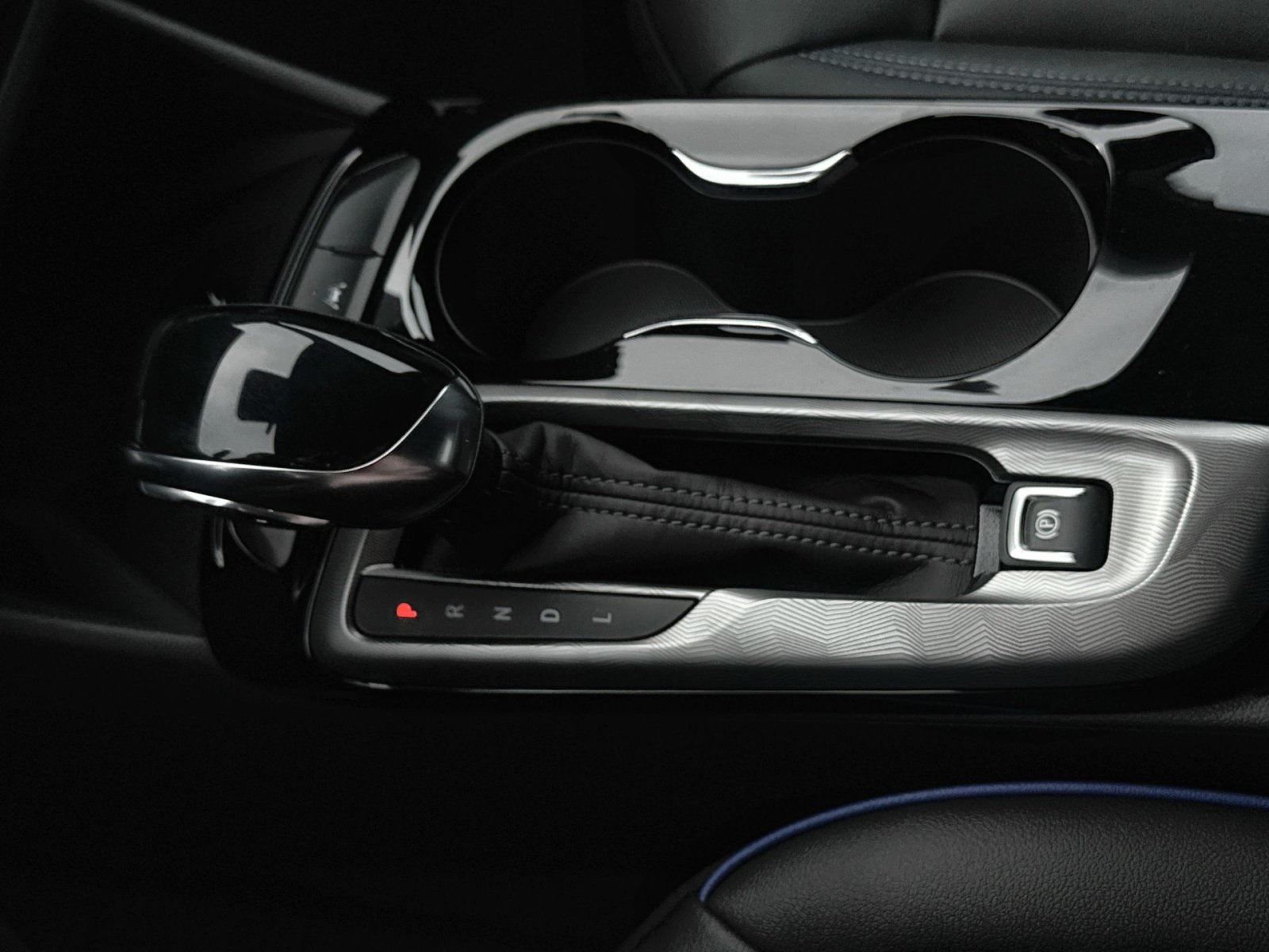 New 2026 Buick Envista Sport Touring w/ Convenience I Package FWD image 21