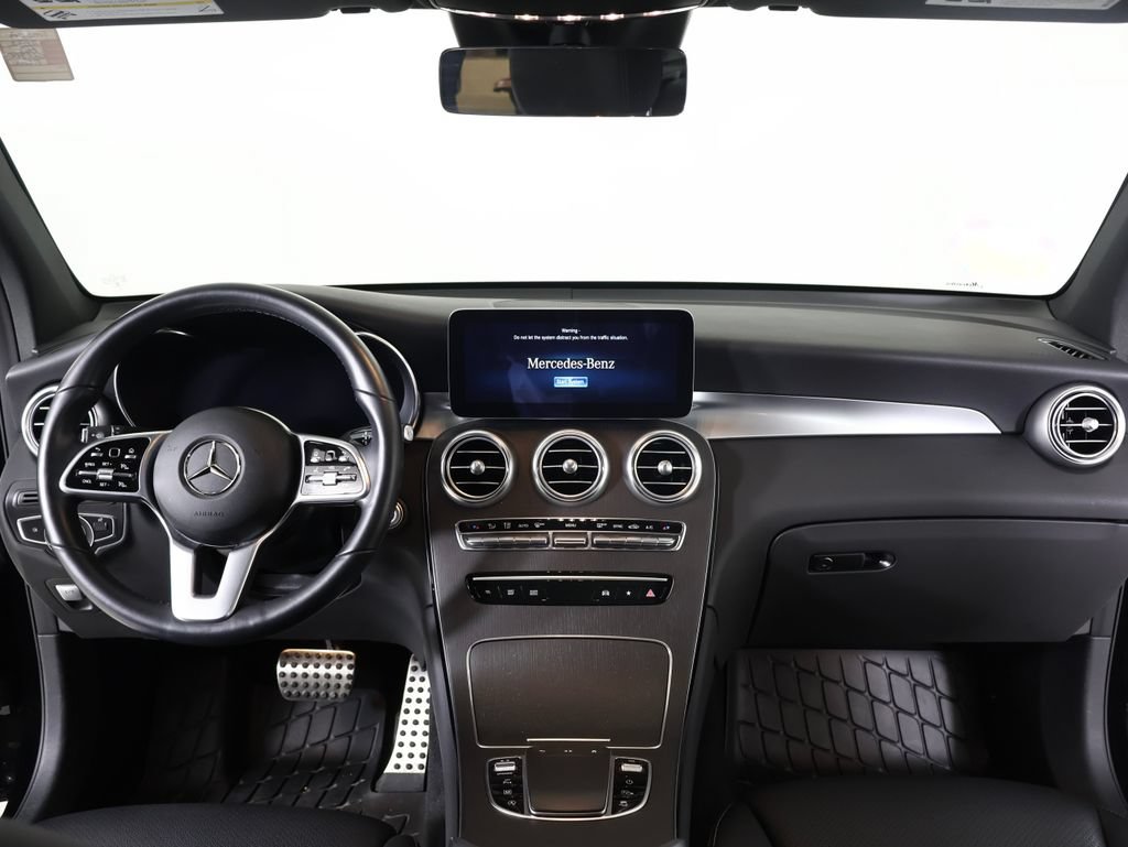 Used 2022 Mercedes-Benz GLC 300 4MATIC image 10
