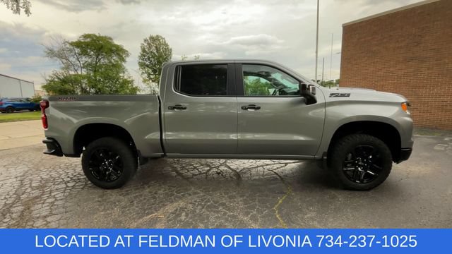 Used 2024 Chevrolet Silverado 1500 LT Trail Boss w/ LT Trail Boss Premium Package AWD/4WD image 9