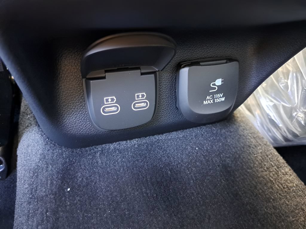 New 2026 Genesis GV70 3.5T Sport Prestige AWD/4WD image 10