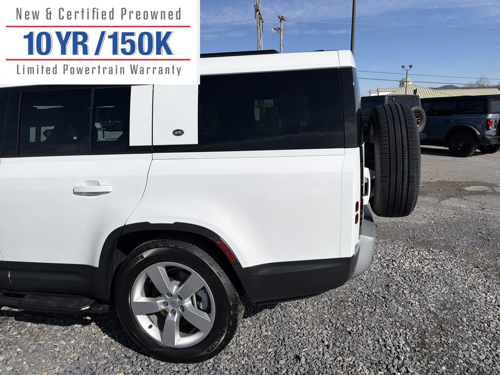 Used 2024 Land Rover Defender 130 S image 9