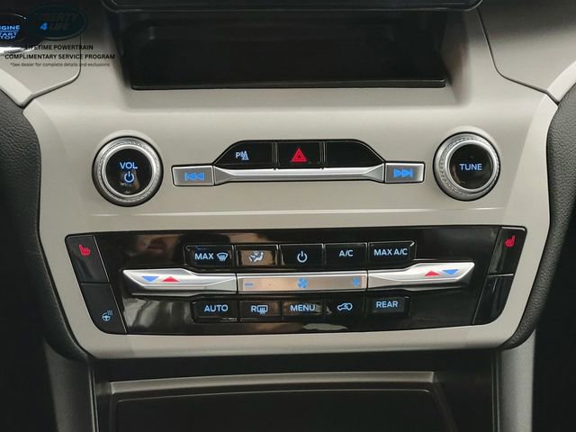 Used 2023 Ford Explorer XLT w/ Equipment Group 202A AWD/4WD image 25