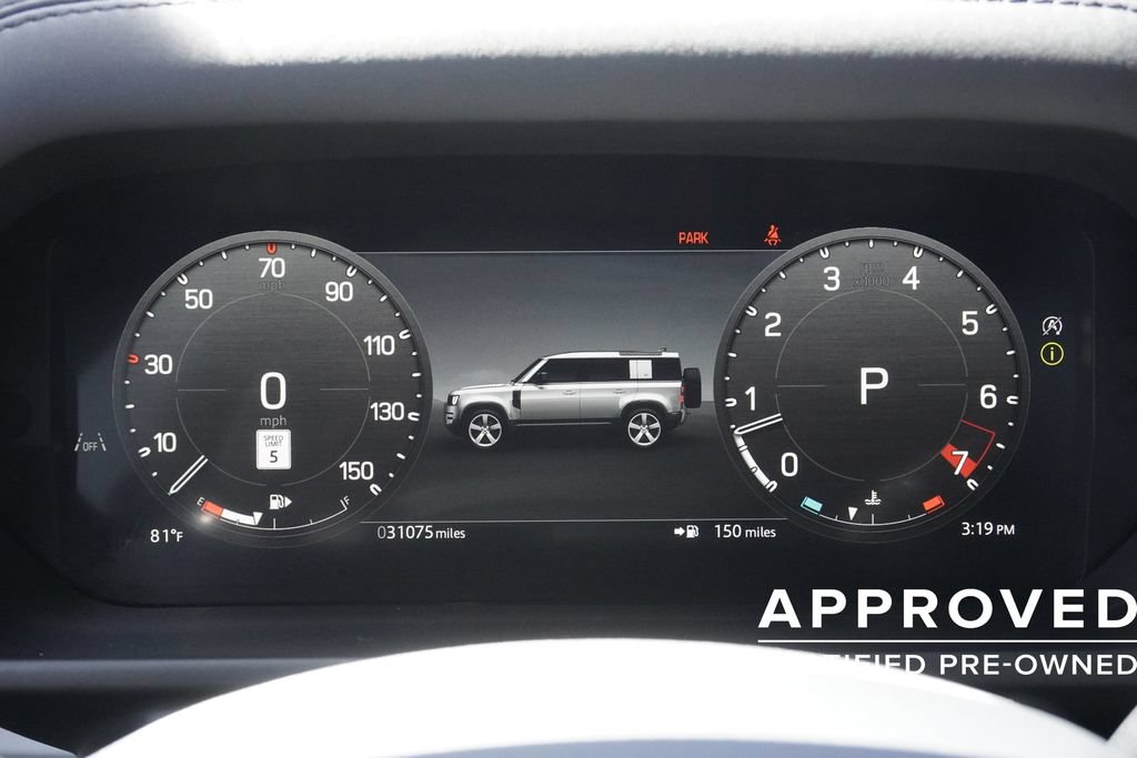 Used 2025 Land Rover Defender 110 S AWD/4WD image 11
