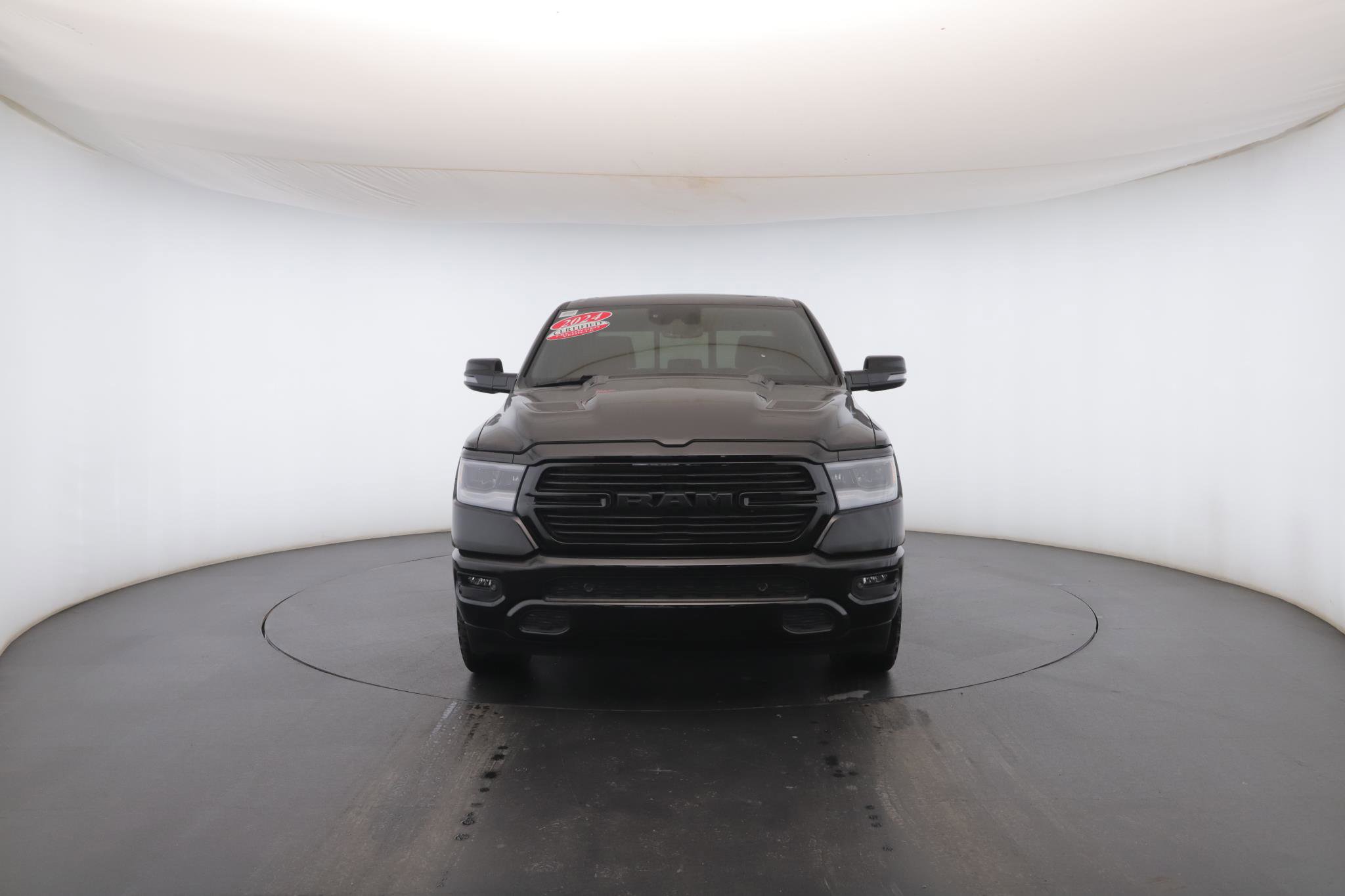 Used 2024 RAM 1500 Laramie AWD/4WD image 23