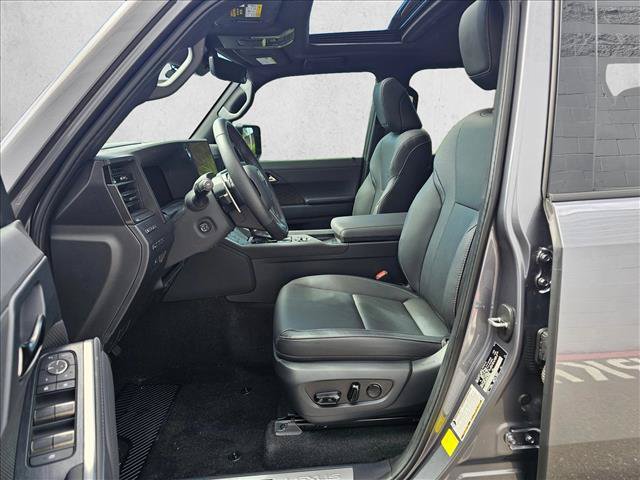 Used 2025 Lexus GX 550 w/ Cold Area Package AWD/4WD image 19