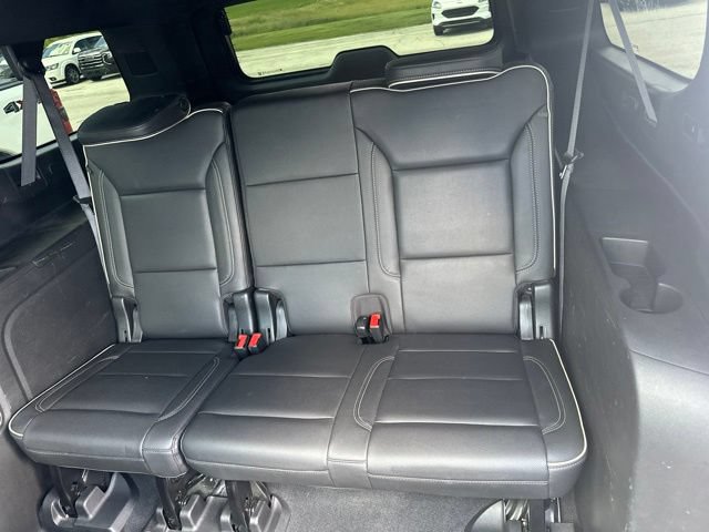 Used 2021 Chevrolet Suburban Premier w/ Premium Package AWD/4WD image 54