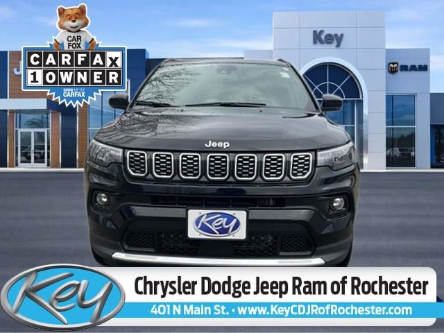 Used 2025 Jeep Compass Limited image 1