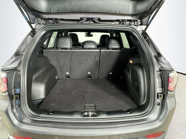 Used 2024 Jeep Compass Trailhawk w/ Sun and Sound Group AWD/4WD image 29