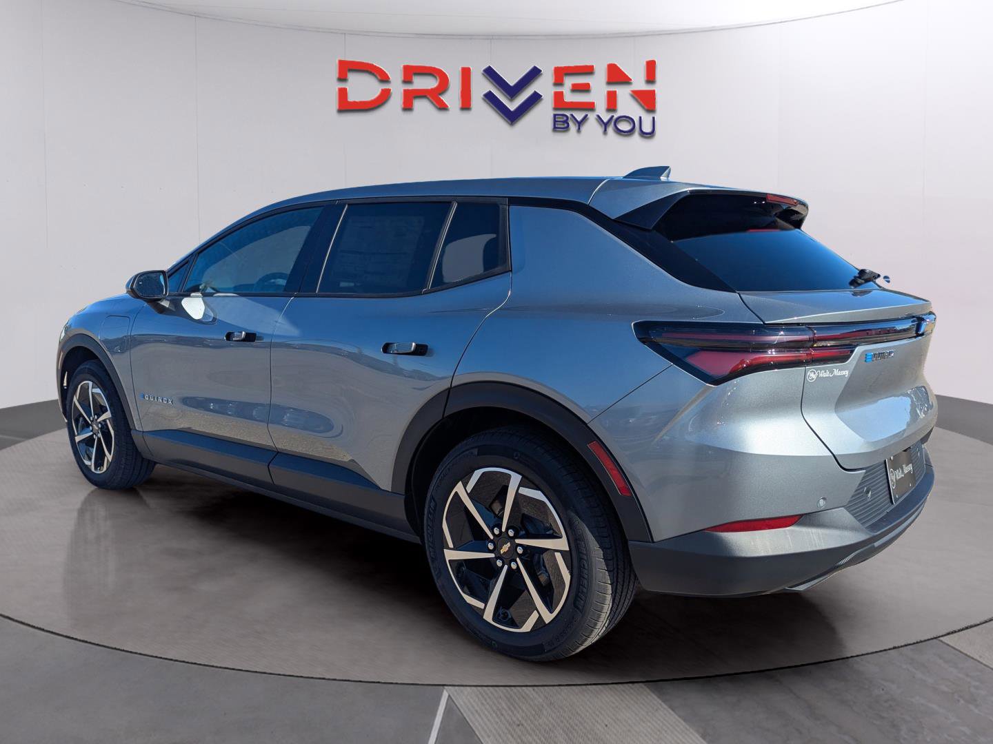 New 2026 Chevrolet Equinox EV LT w/ LPO, All-Weather Mat Package image 3