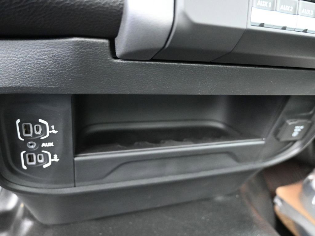 Used 2023 RAM 4500 SLT w/ Quick Order Package 2YG SLT RWD image 23