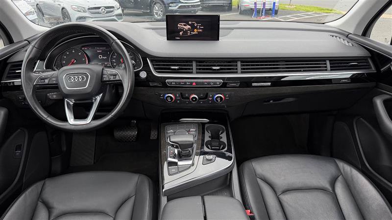Used 2017 Audi Q7 3.0T Premium AWD/4WD image 17
