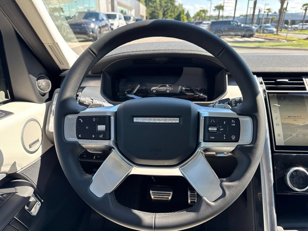 New 2026 Land Rover Discovery Dynamic SE AWD/4WD image 24