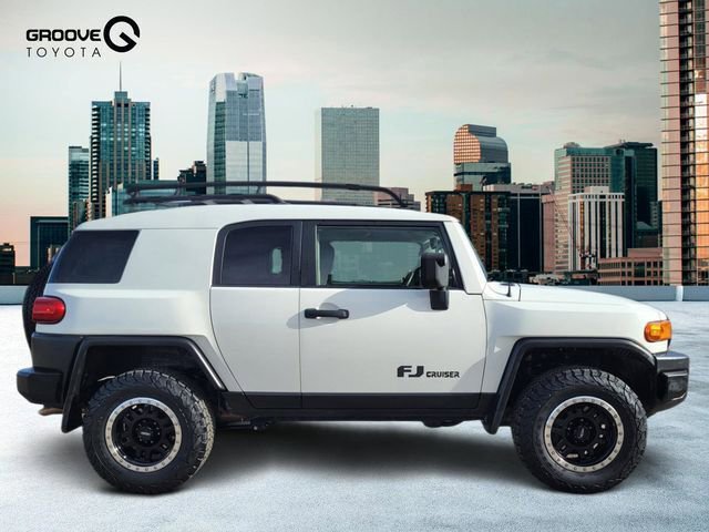 Used 2014 Toyota FJ Cruiser 4WD w/ Convenience Package image 7