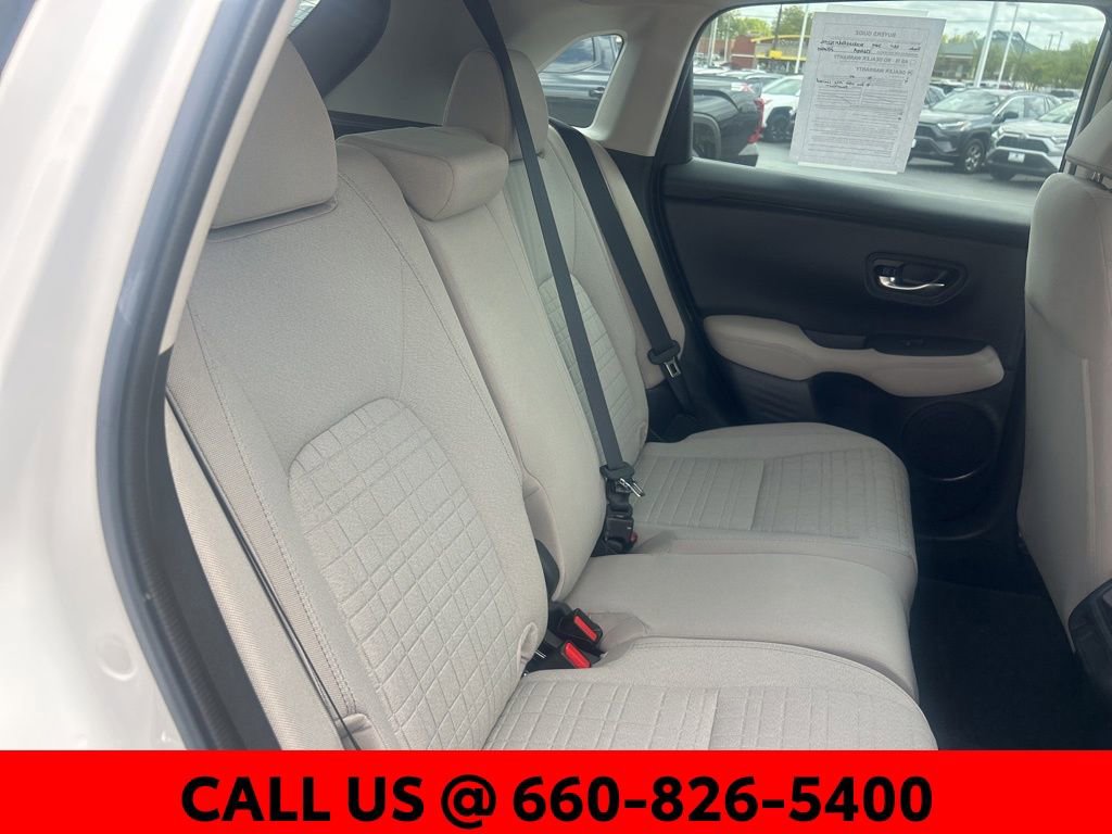 Used 2024 Honda HR-V LX image 8