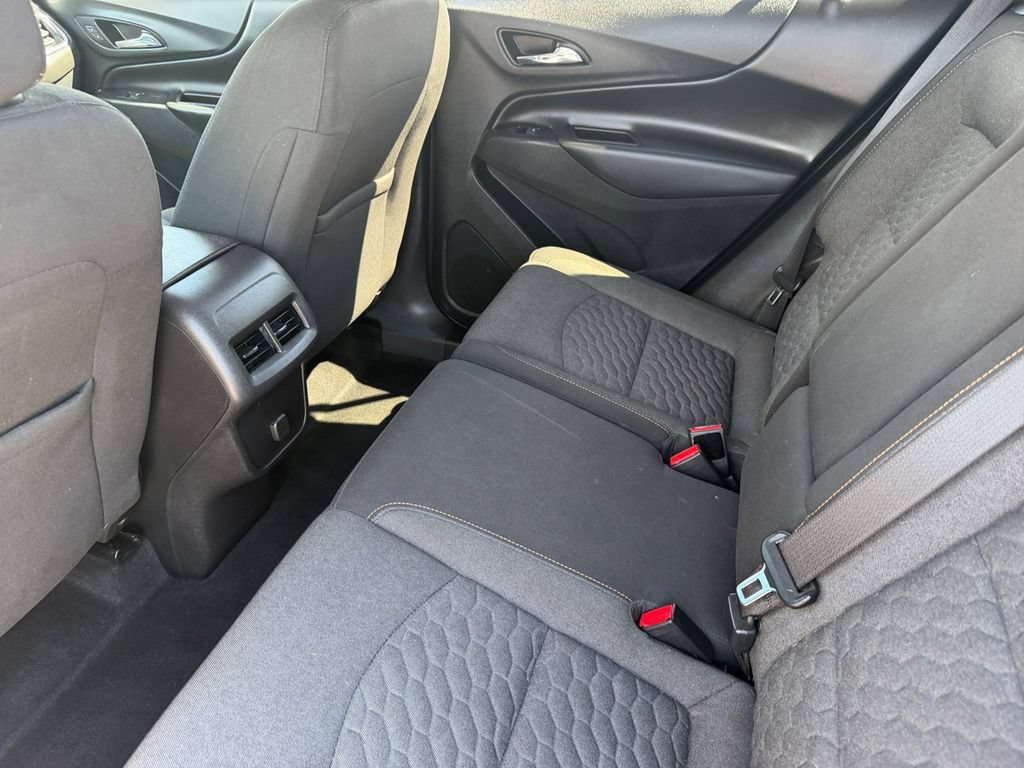 Used 2018 Chevrolet Equinox LT AWD/4WD image 15