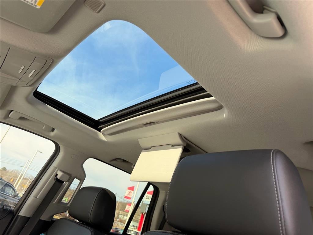 Used 2018 Chevrolet Tahoe Premier image 18