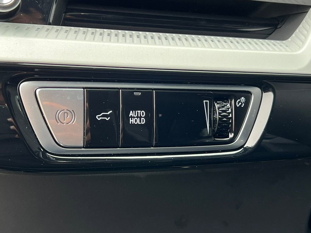 New 2026 Cadillac Optiq Sport 1 image 17