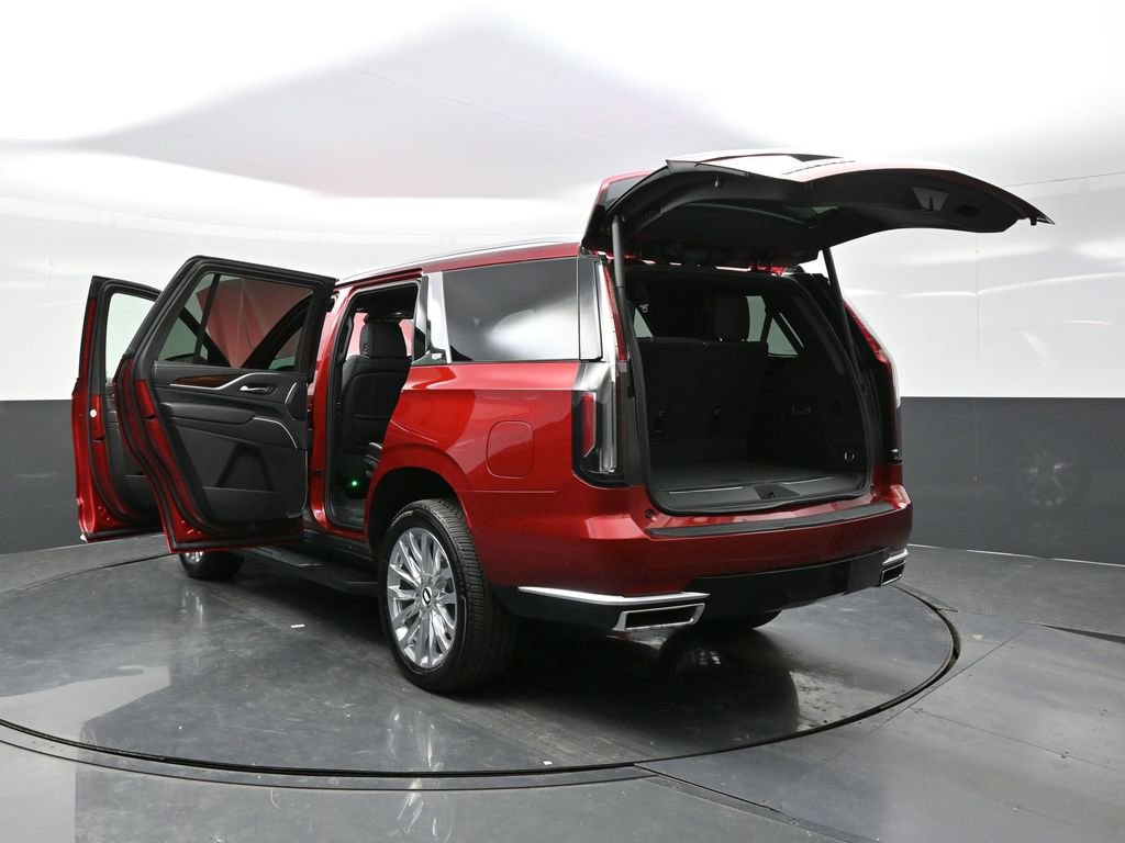 Certified 2024 Cadillac Escalade Premium Luxury image 38