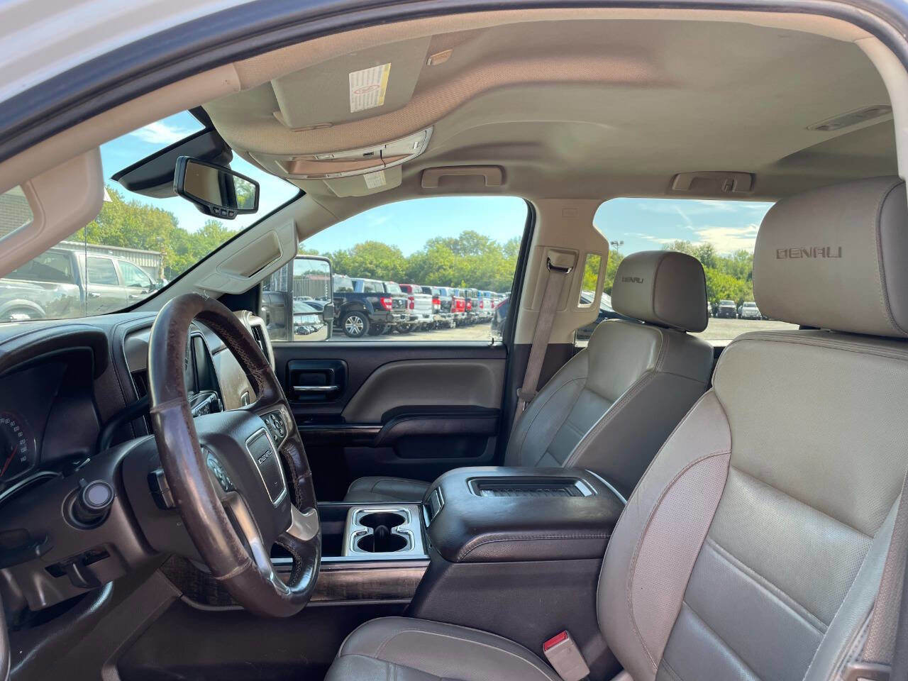 Used 2016 GMC Sierra 3500 Denali w/ Duramax Plus Package image 18