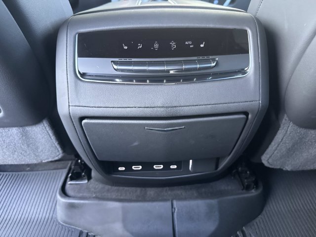Used 2024 Cadillac Escalade Premium Luxury w/ LPO, Floor Liner Package AWD/4WD image 34