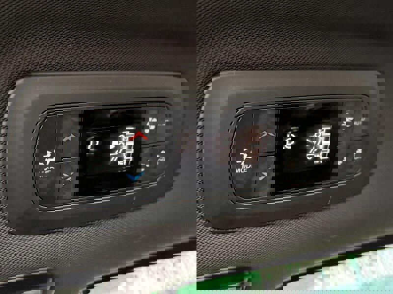 Used 2021 Chrysler Pacifica Limited w/ S Appearance Package image 37