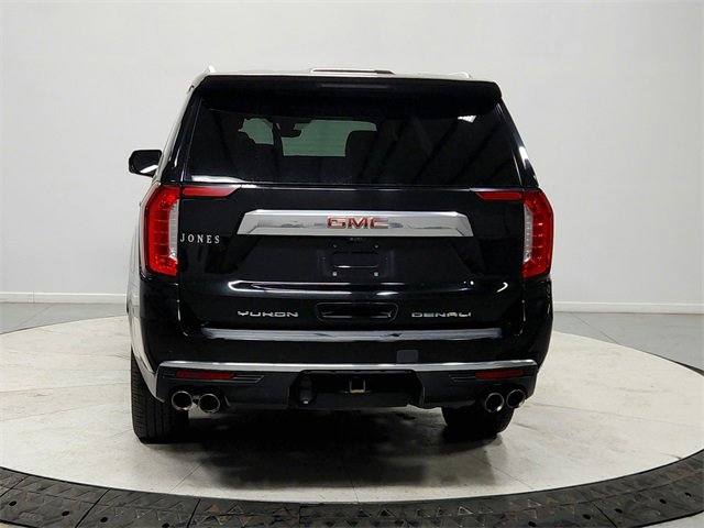 Used 2021 GMC Yukon XL Denali w/ Denali Premium Package image 6