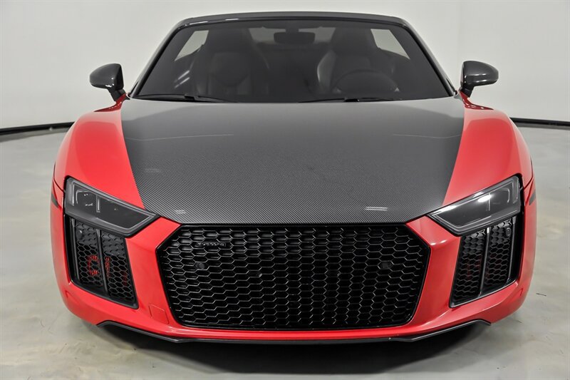 Used 2017 Audi R8 V10 AWD/4WD image 5