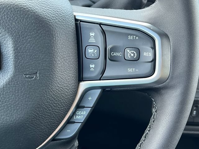Used 2026 RAM 2500 Big Horn AWD/4WD image 29
