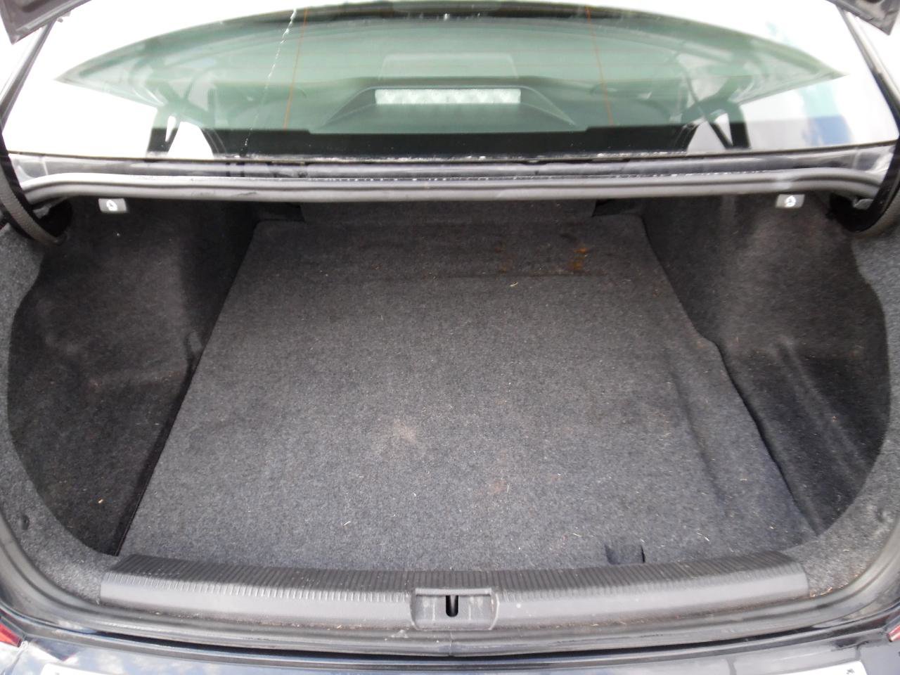 Used 2022 Volkswagen Passat 2.0T SE image 25