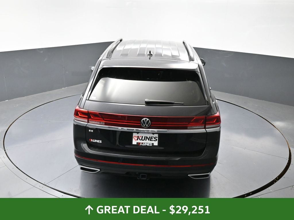 Used 2024 Volkswagen Atlas SE image 47