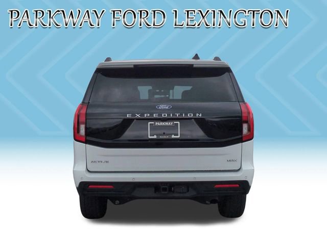 Used 2025 Ford Expedition Max Active RWD image 4