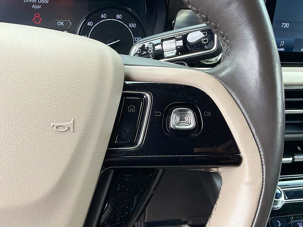 Used 2020 Lincoln Corsair AWD image 29