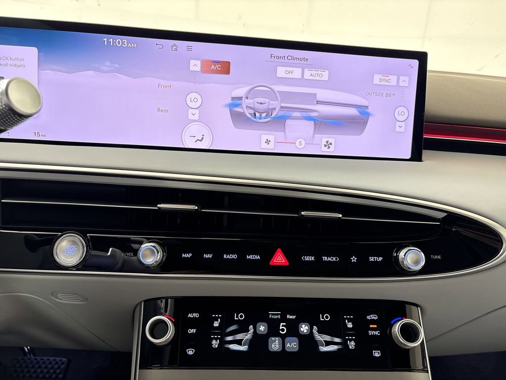 New 2026 Genesis GV70 2.5T Advanced AWD/4WD image 17