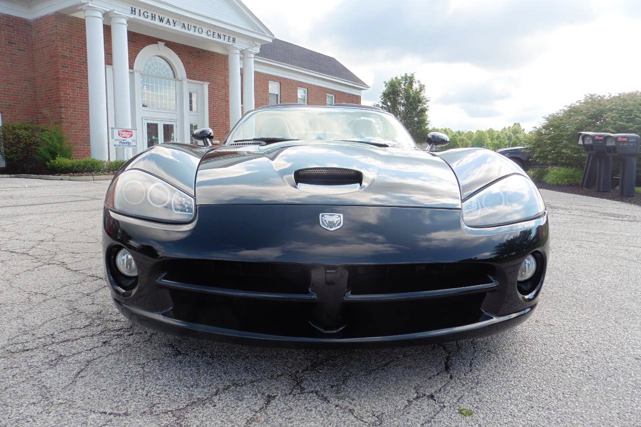 Used 2006 Dodge Viper SRT-10 RWD image 16