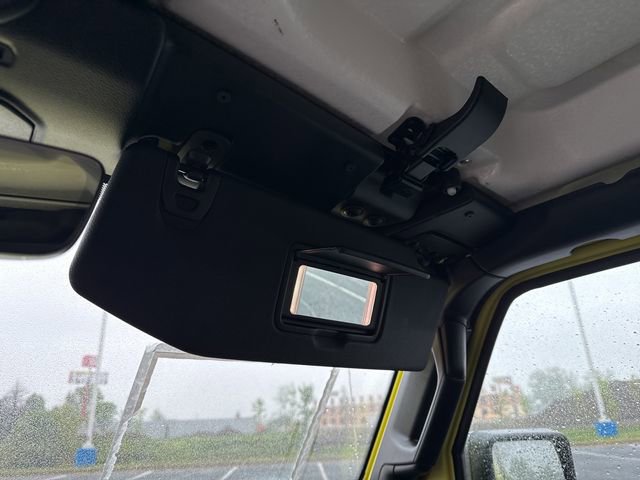 Used 2023 Jeep Wrangler Sahara image 24