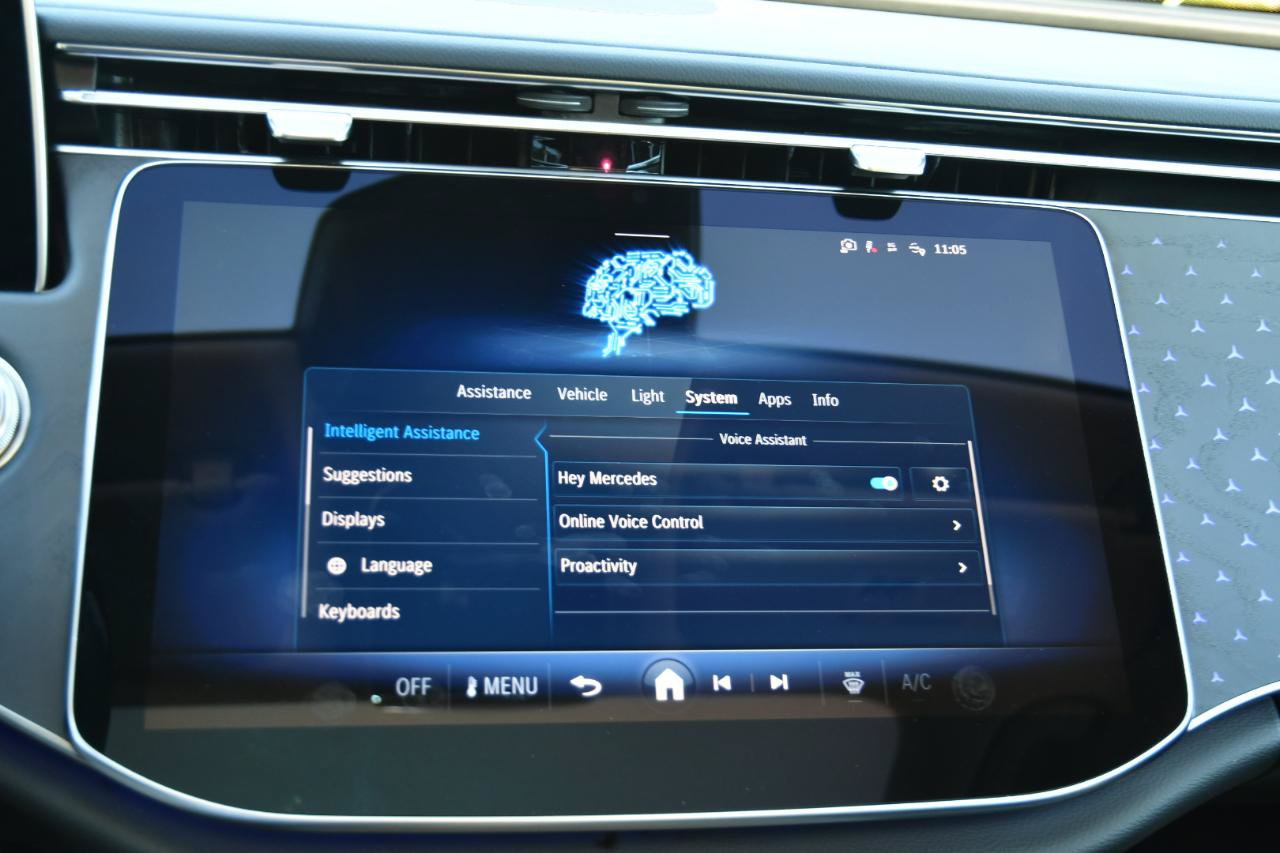 Used 2025 Mercedes-Benz E 350 Sedan image 30