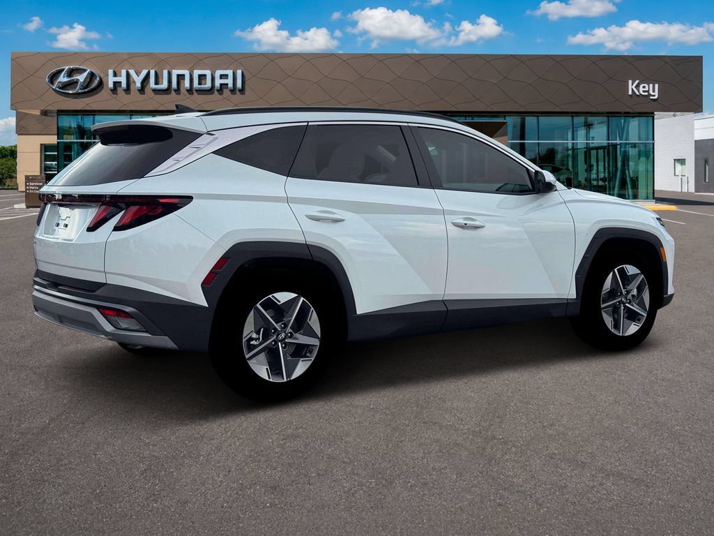 Used 2026 Hyundai Tucson SEL FWD image 7