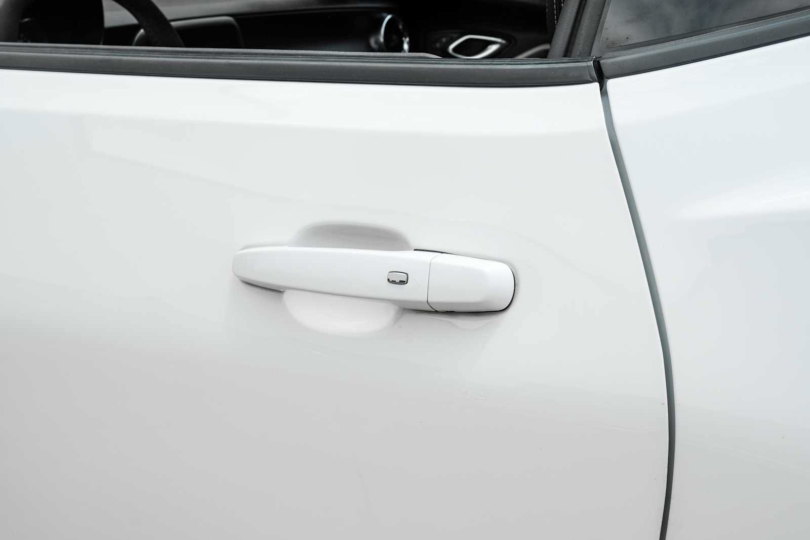 Used 2021 Chevrolet Camaro SS RWD image 31