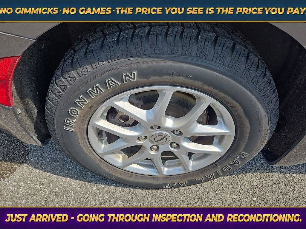 Used 2023 Chrysler Pacifica Touring-L FWD image 10