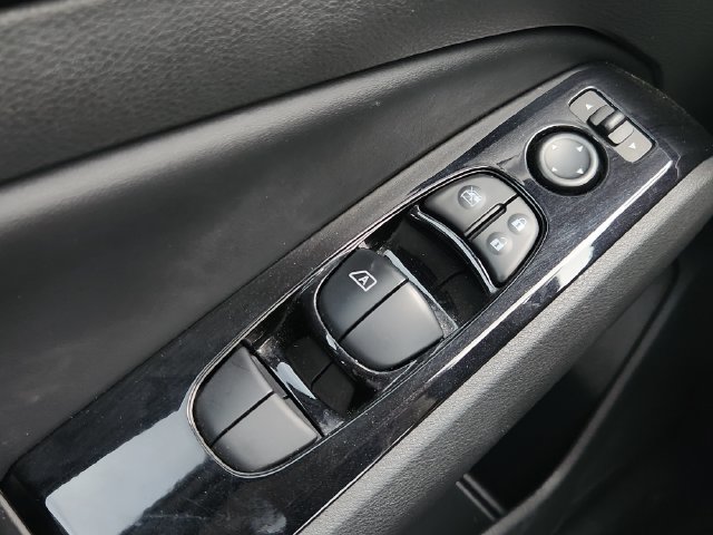 Used 2024 Nissan Altima 2.5 SR w/ SR Premium Package AWD/4WD image 22