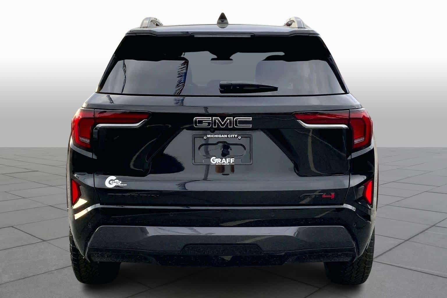 New 2026 GMC Terrain AT4 w/ LPO, Black Badging Package AWD/4WD image 4