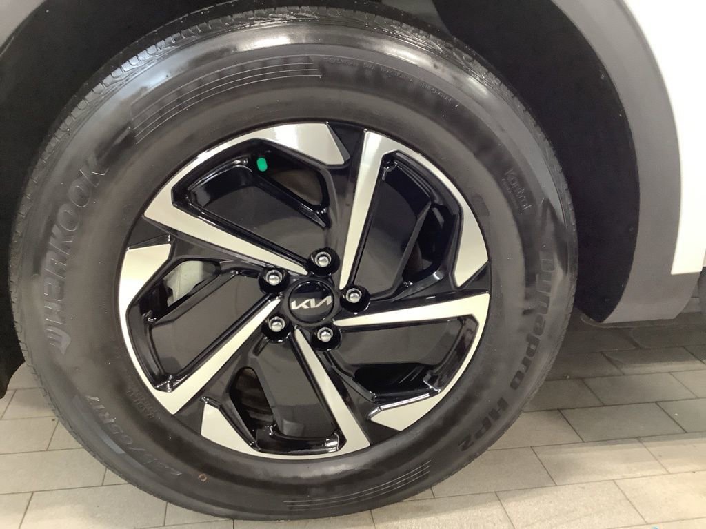 Certified 2023 Kia Sportage LX image 28
