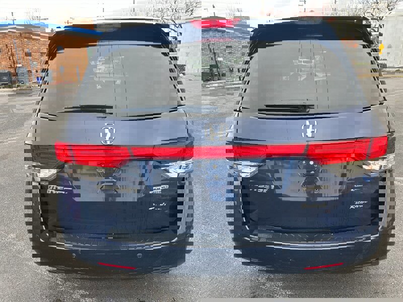Used 2014 Honda Odyssey Touring image 5