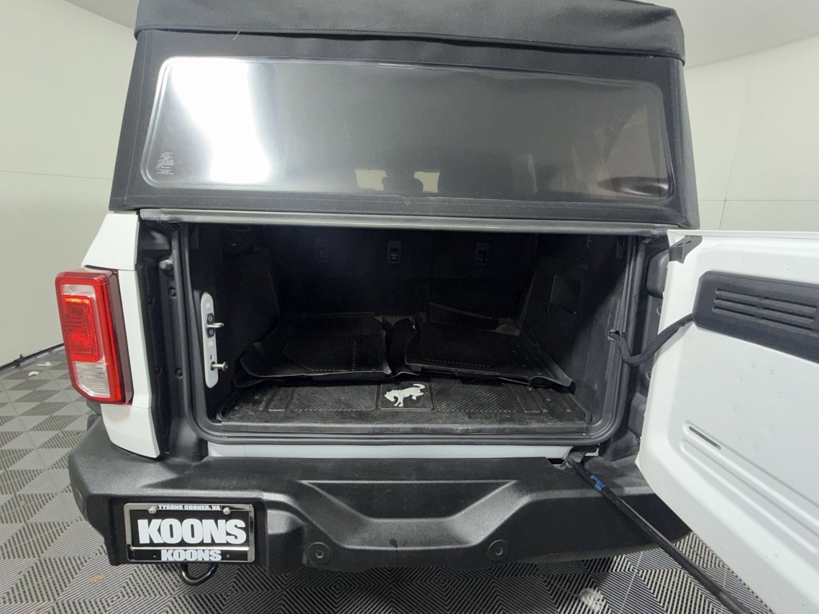 Used 2022 Ford Bronco Big Bend w/ Sasquatch Package image 25