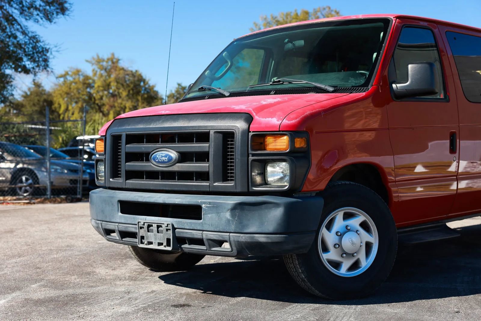Used 2012 Ford E-350 and Econoline 350 XL image 24
