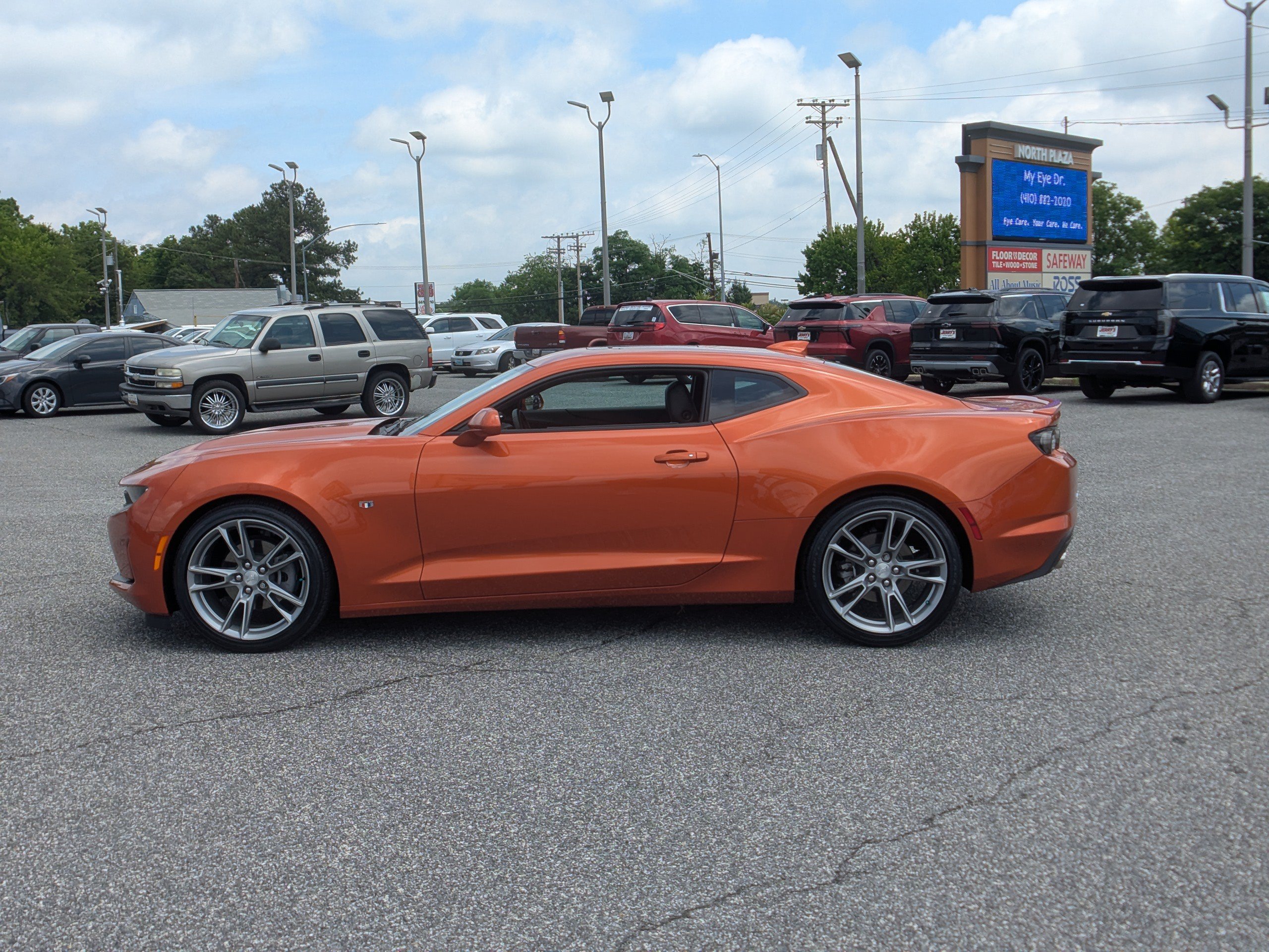 Used 2022 Chevrolet Camaro LT w/ RS Package RWD image 5