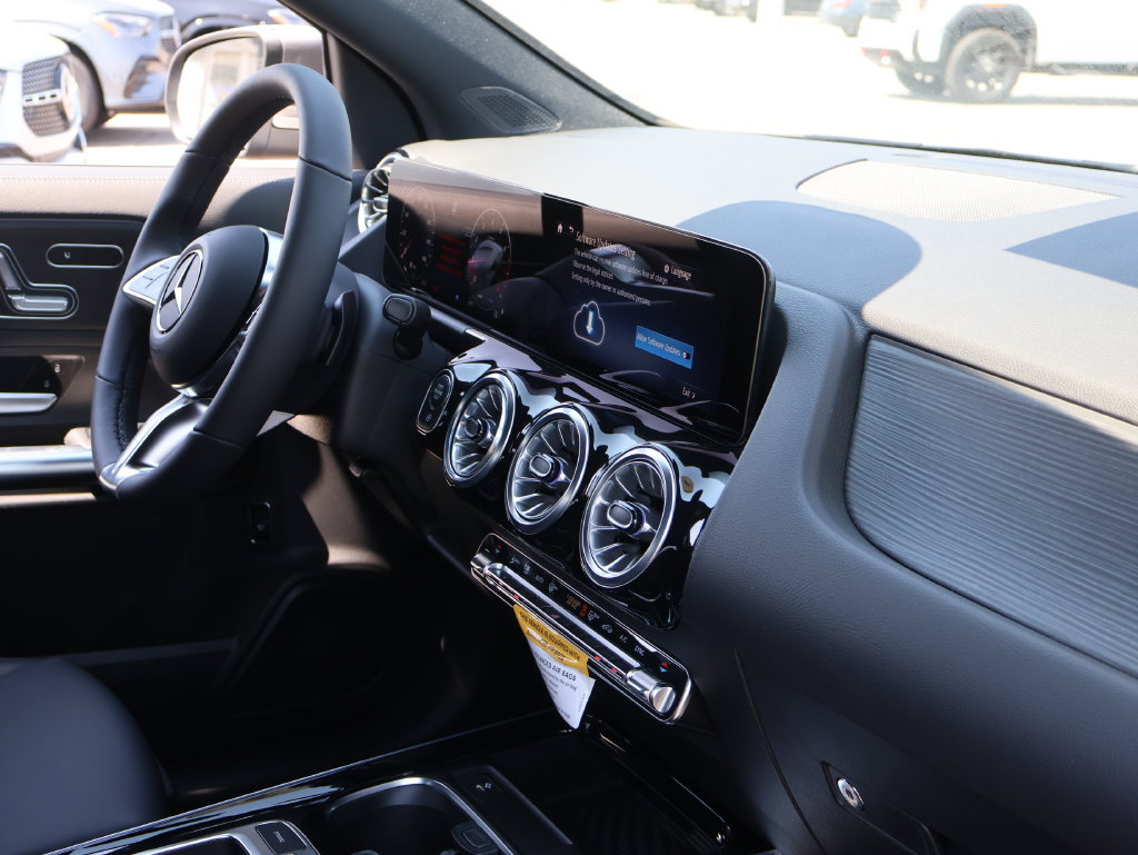 New 2026 Mercedes-Benz GLA 250 4MATIC image 10
